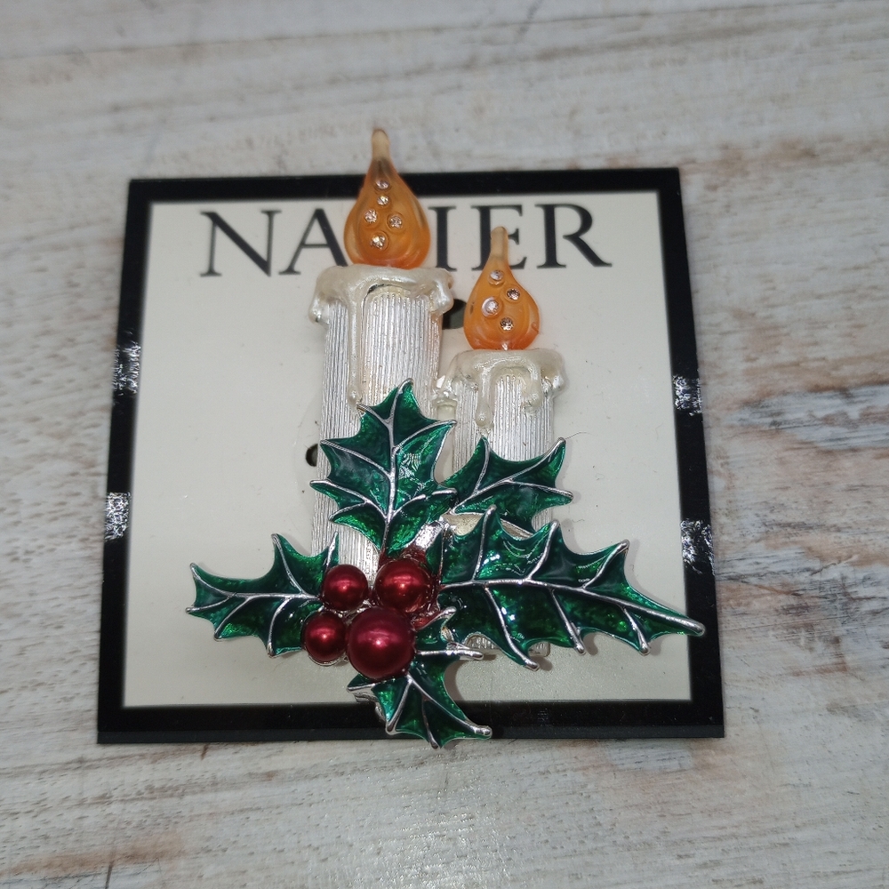 Napier Christmas Candles With Holly Pin